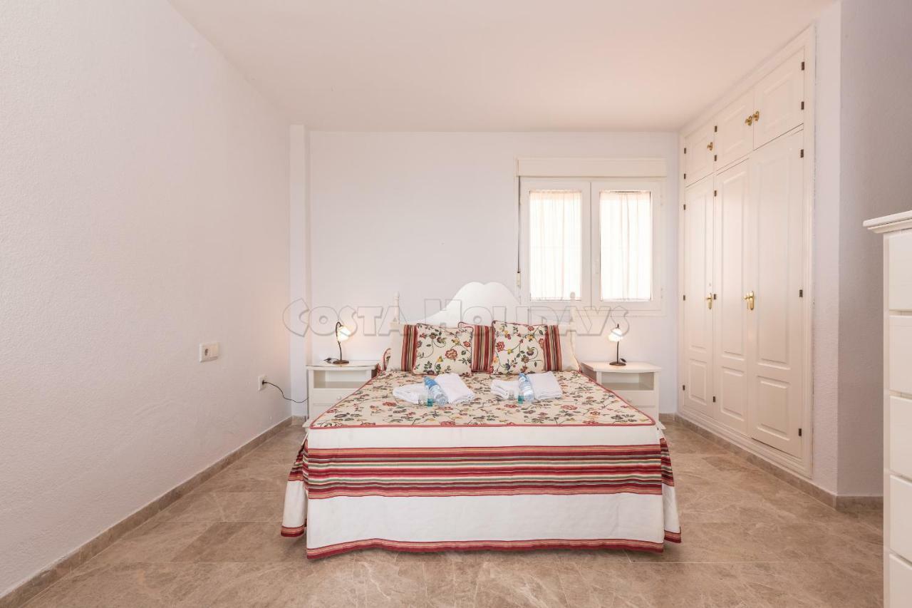 Townhouse Manilva Beach Exterior photo